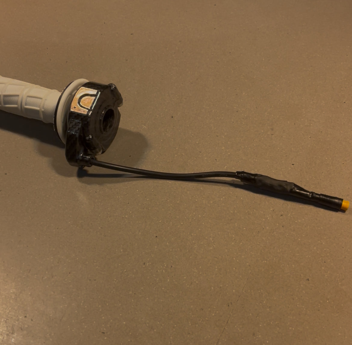 3 pin surron throttle